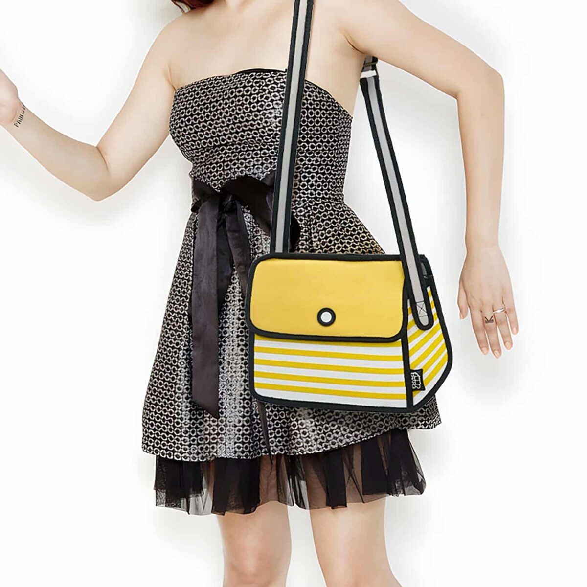 Stripe 2D Shoulder Bag – Trendy And Adjustable - Image 3