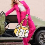 2D Cartoon Shoulder Bag - Bonjour - Image 2