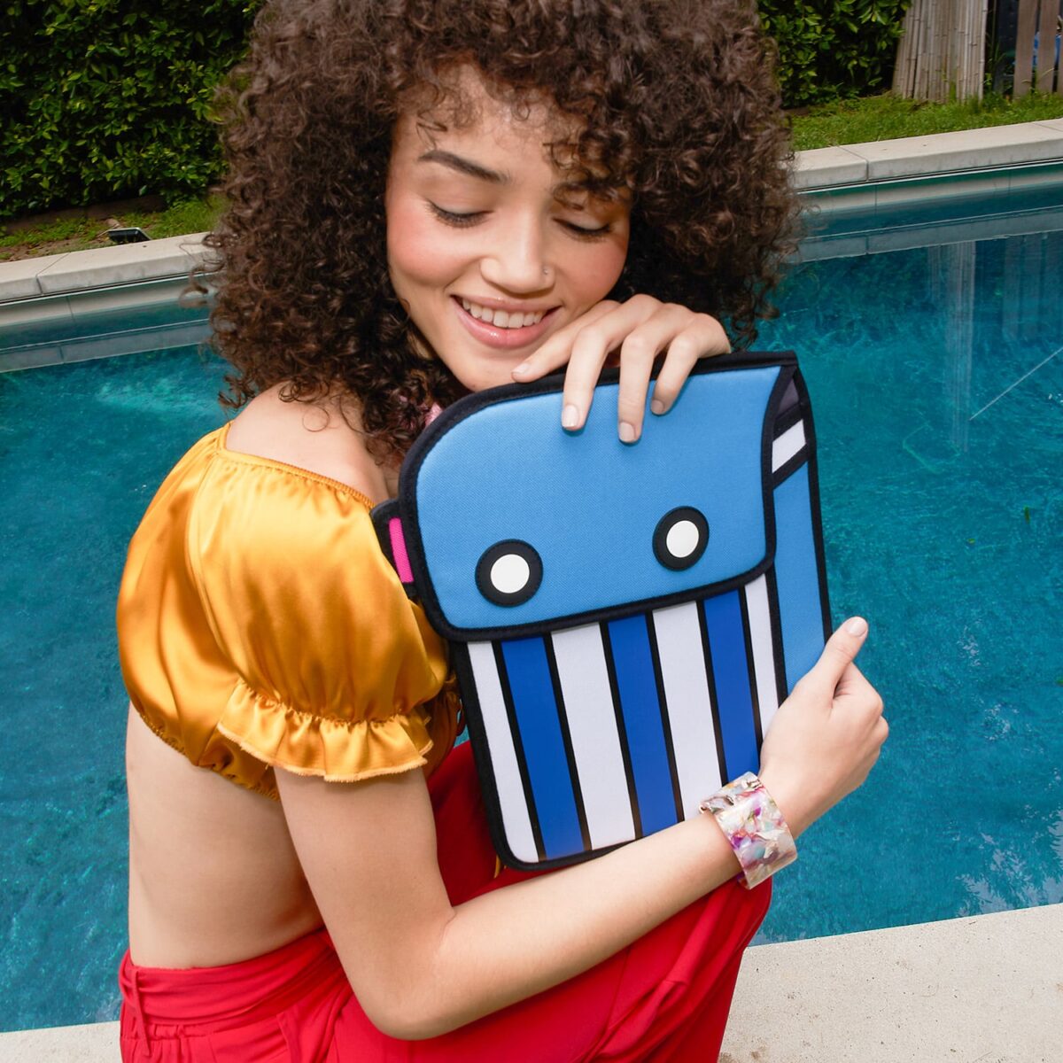 2D Cartoon Tropical Fish Bag - Image 2