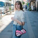2D Scallop Cartoon Bag In Pink Sweetie - Image 2