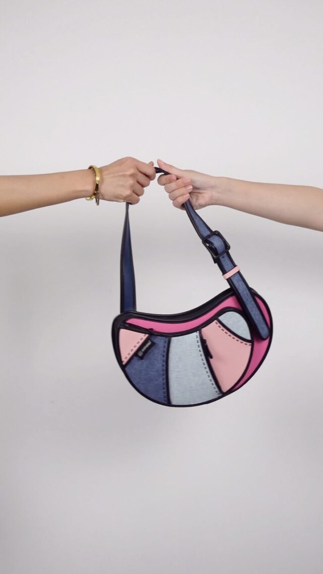 Pass the style, keep the vibe! 💖✨ The Homecoming Collection is making its way to you—one bold, playful bag at a time. Ready to catch the fun? 🎒💫 #JumpFromPaper #HomecomingCollection #PassTheBag #PlayfulFashion #BoldAndBright